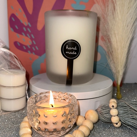 BEAUTY, SCENT UNLEASHED LLC, LUXURY HAND POURED SCENTED CANDLES - Picture 3 of 6